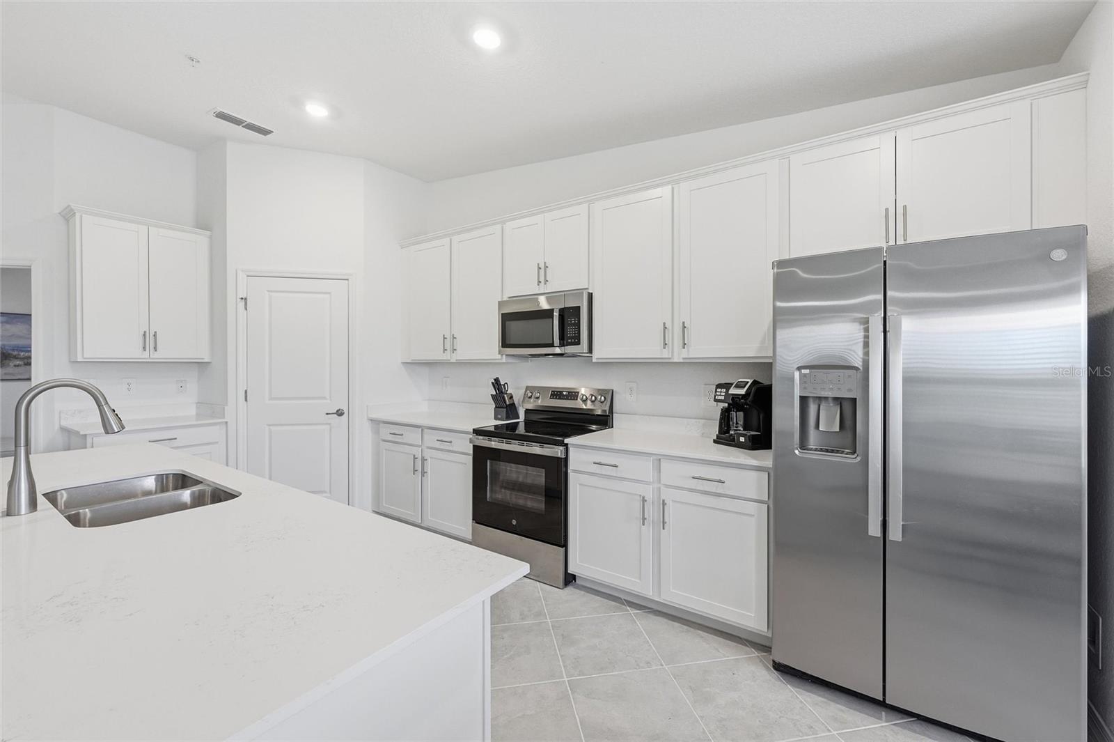 17500 OPAL SAND DR #206 — photo 10