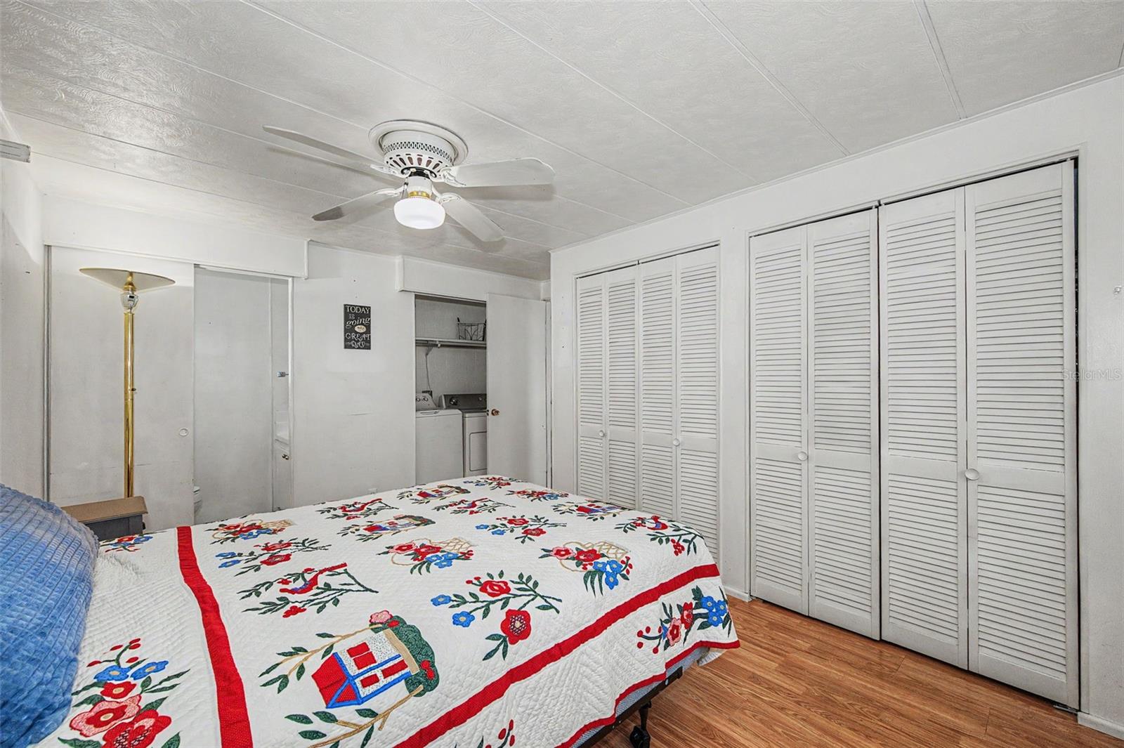 18 DRURY LN — photo 10