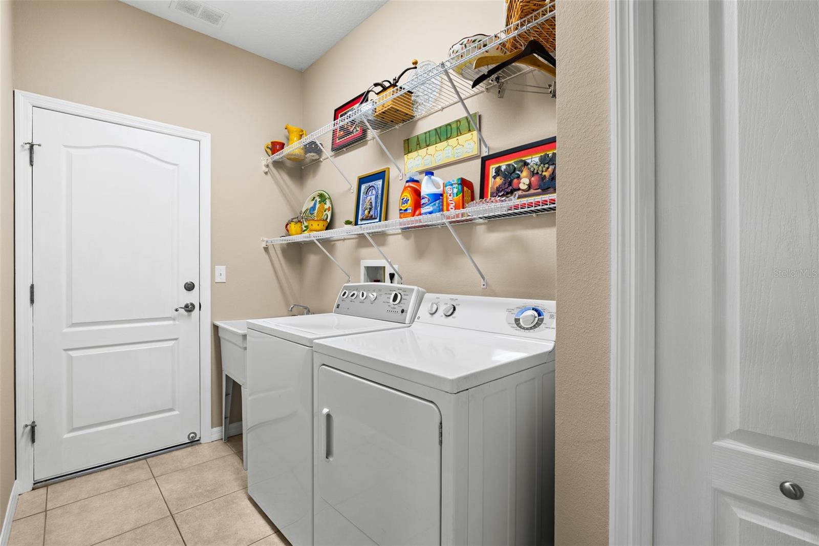 2057 INVERNESS GREENS DR — photo 31