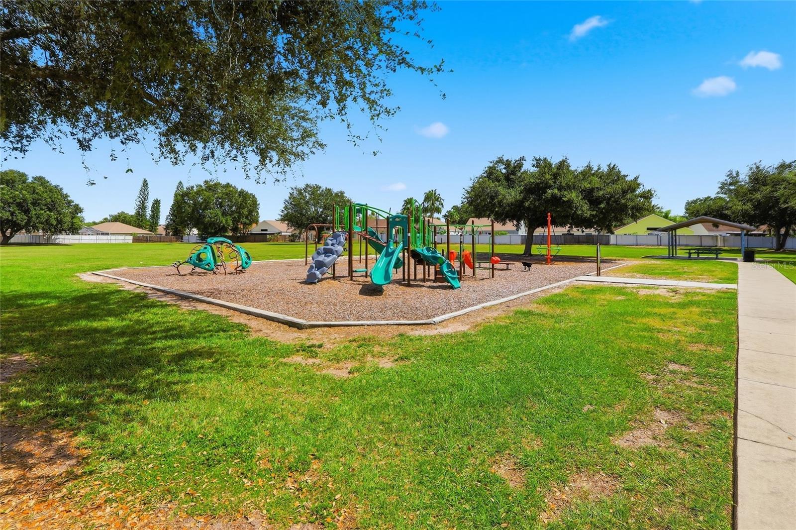 12402 TREE POINTE CT — photo 40