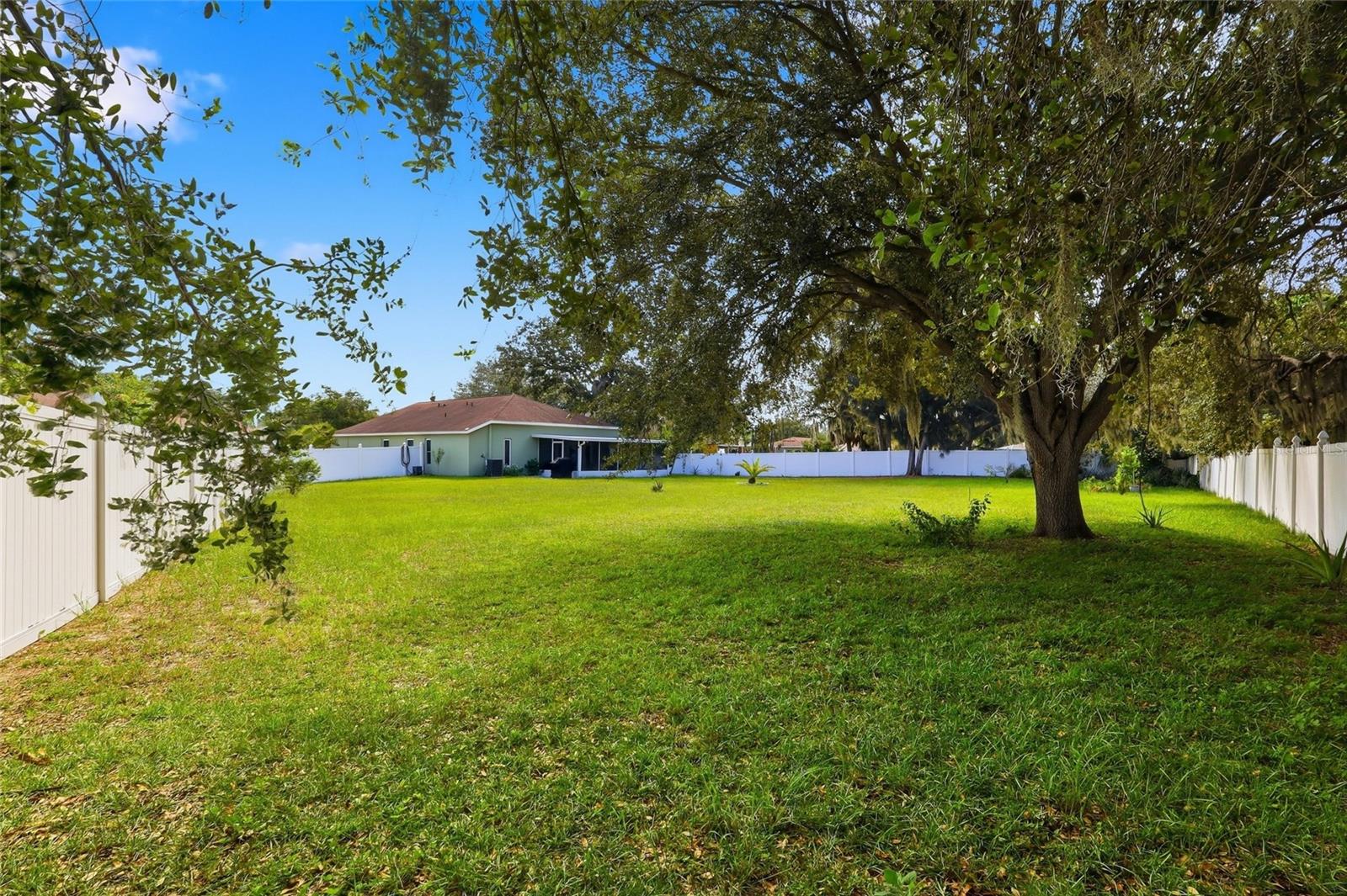 12402 TREE POINTE CT — photo 31