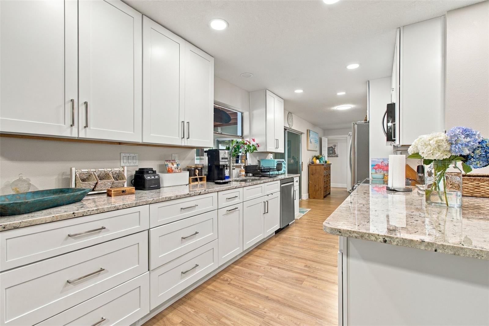 8401 BOULDER PL — photo 7