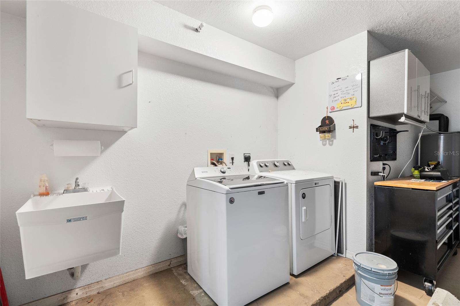 4639 KENOSKA ST — photo 35