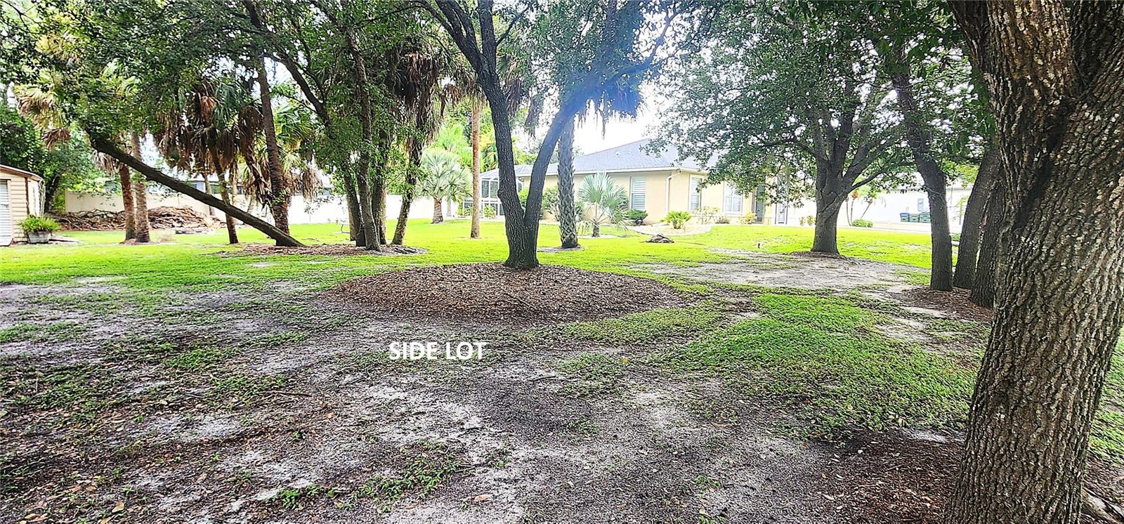 4639 KENOSKA ST — photo 4