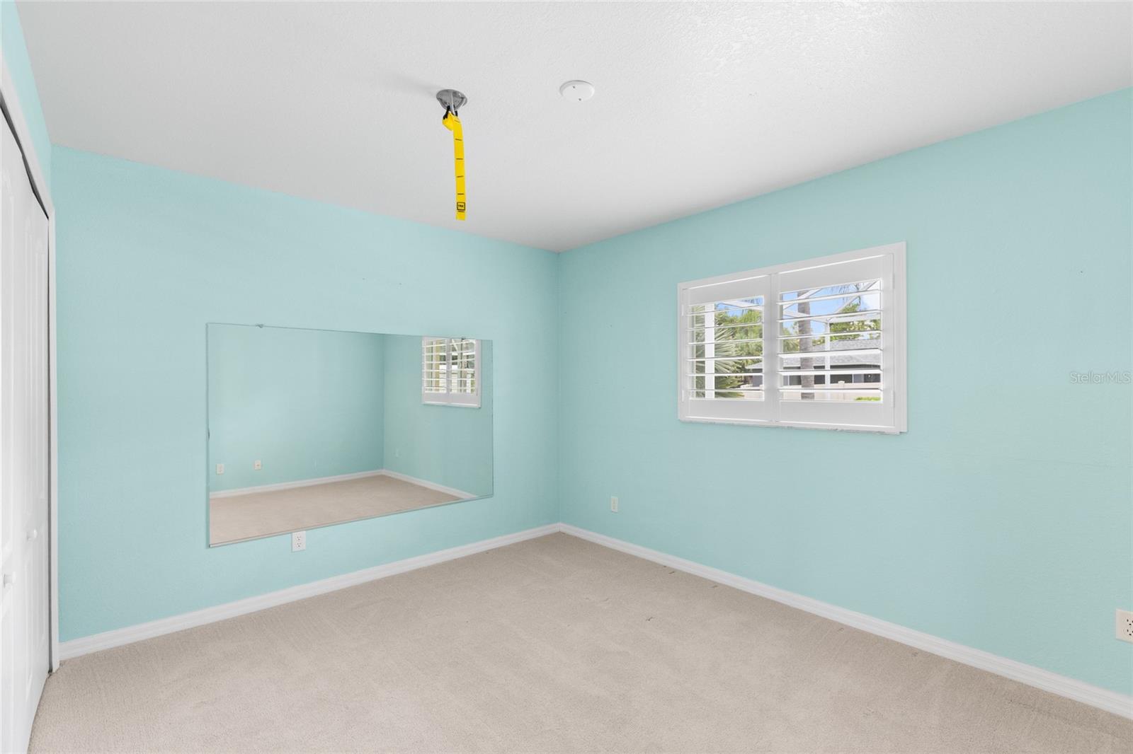4639 KENOSKA ST — photo 22