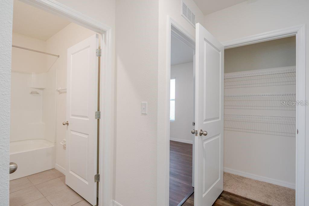 10945 TRAILING VINE DR — photo 12