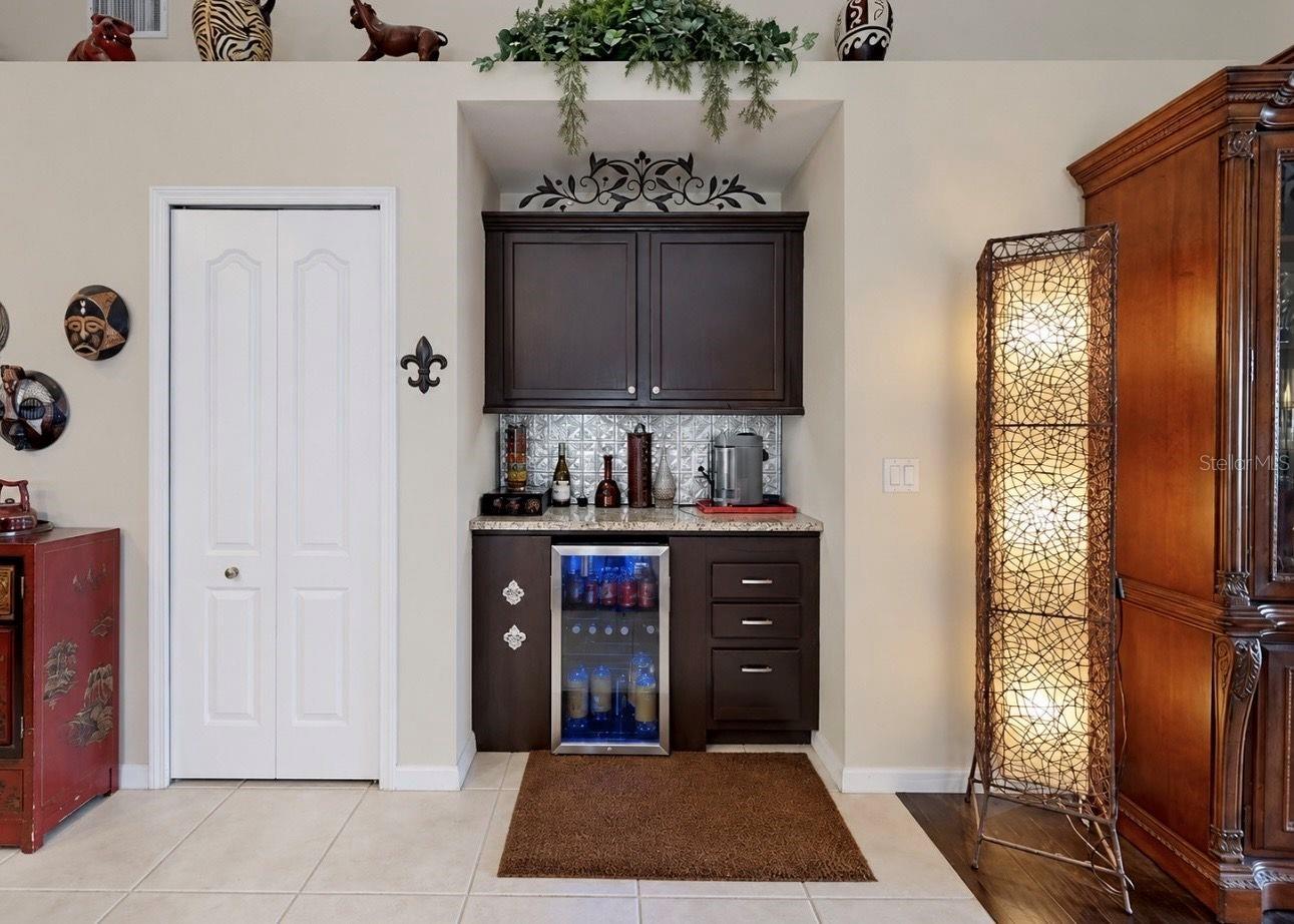 2348 ROANOKE SPRINGS DR — photo 13