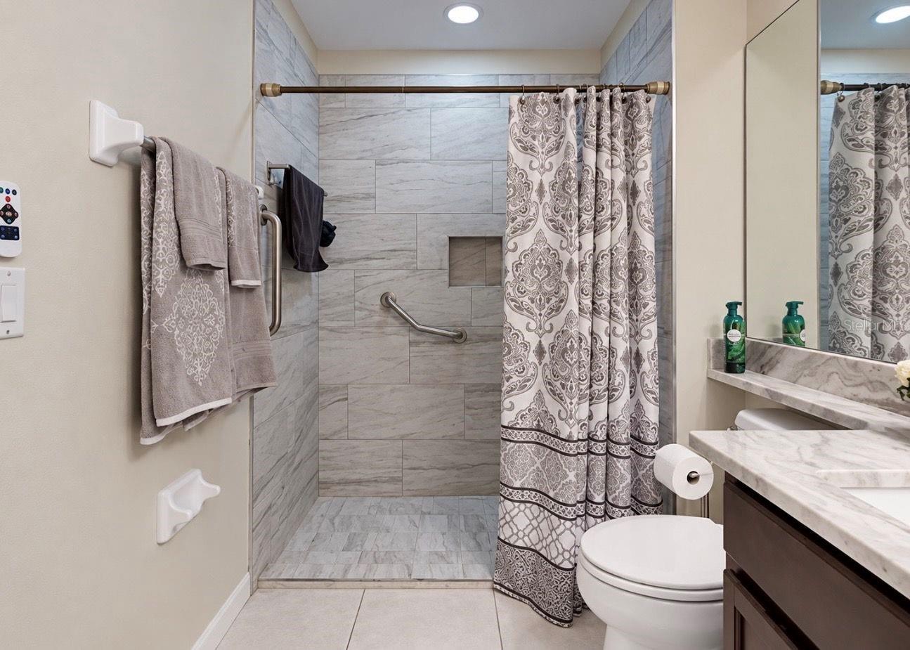 2348 ROANOKE SPRINGS DR — photo 23