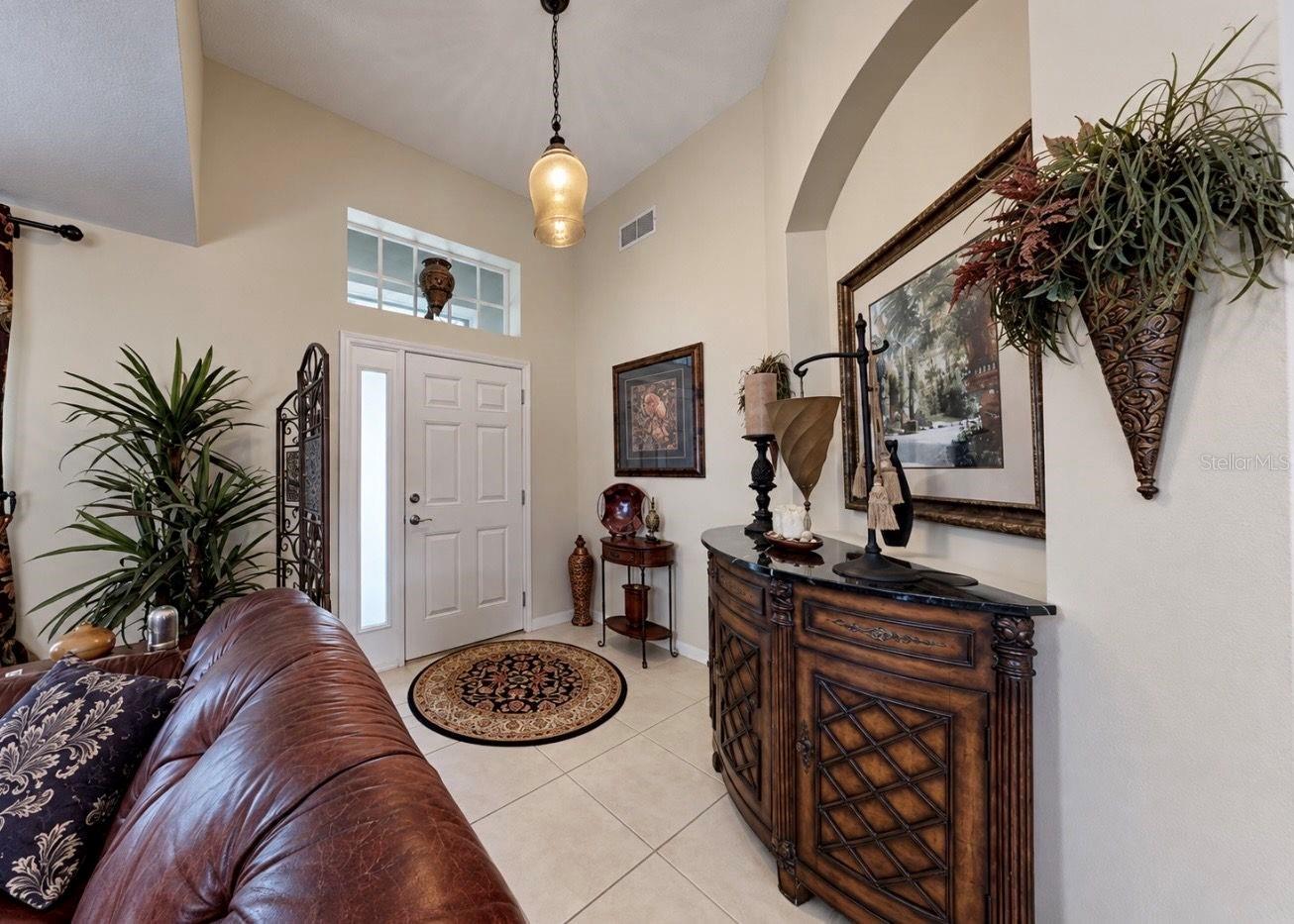 2348 ROANOKE SPRINGS DR — photo 3