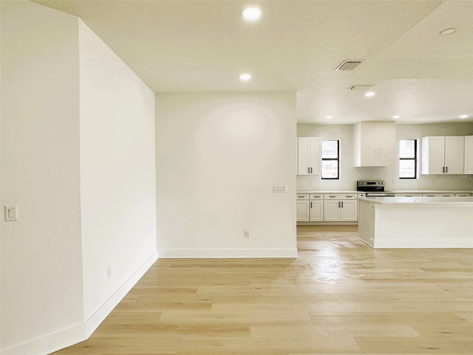 11703 COUNTRY CLUB PL — photo 6