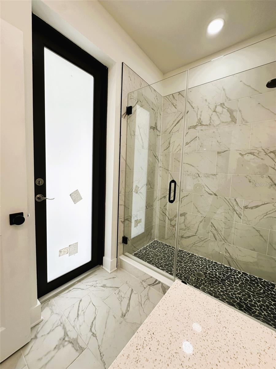 11703 COUNTRY CLUB PL — photo 42