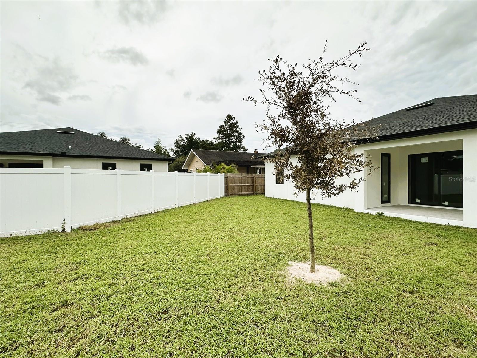 11703 COUNTRY CLUB PL — photo 55