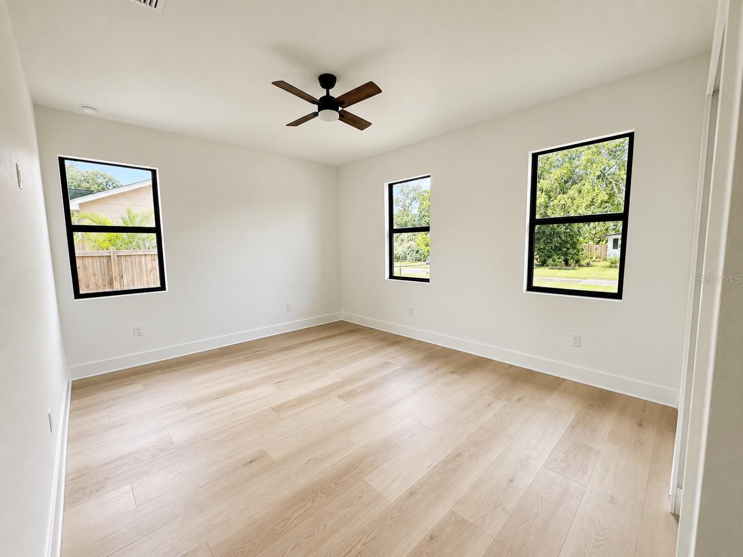 11703 COUNTRY CLUB PL — photo 50