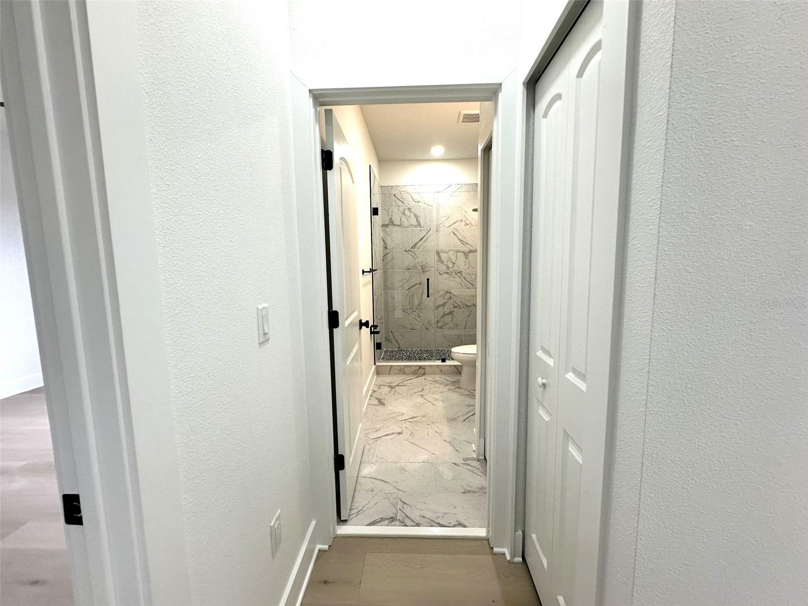 11703 COUNTRY CLUB PL — photo 38