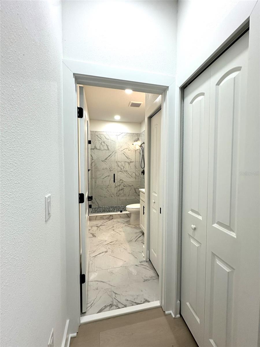 11703 COUNTRY CLUB PL — photo 37