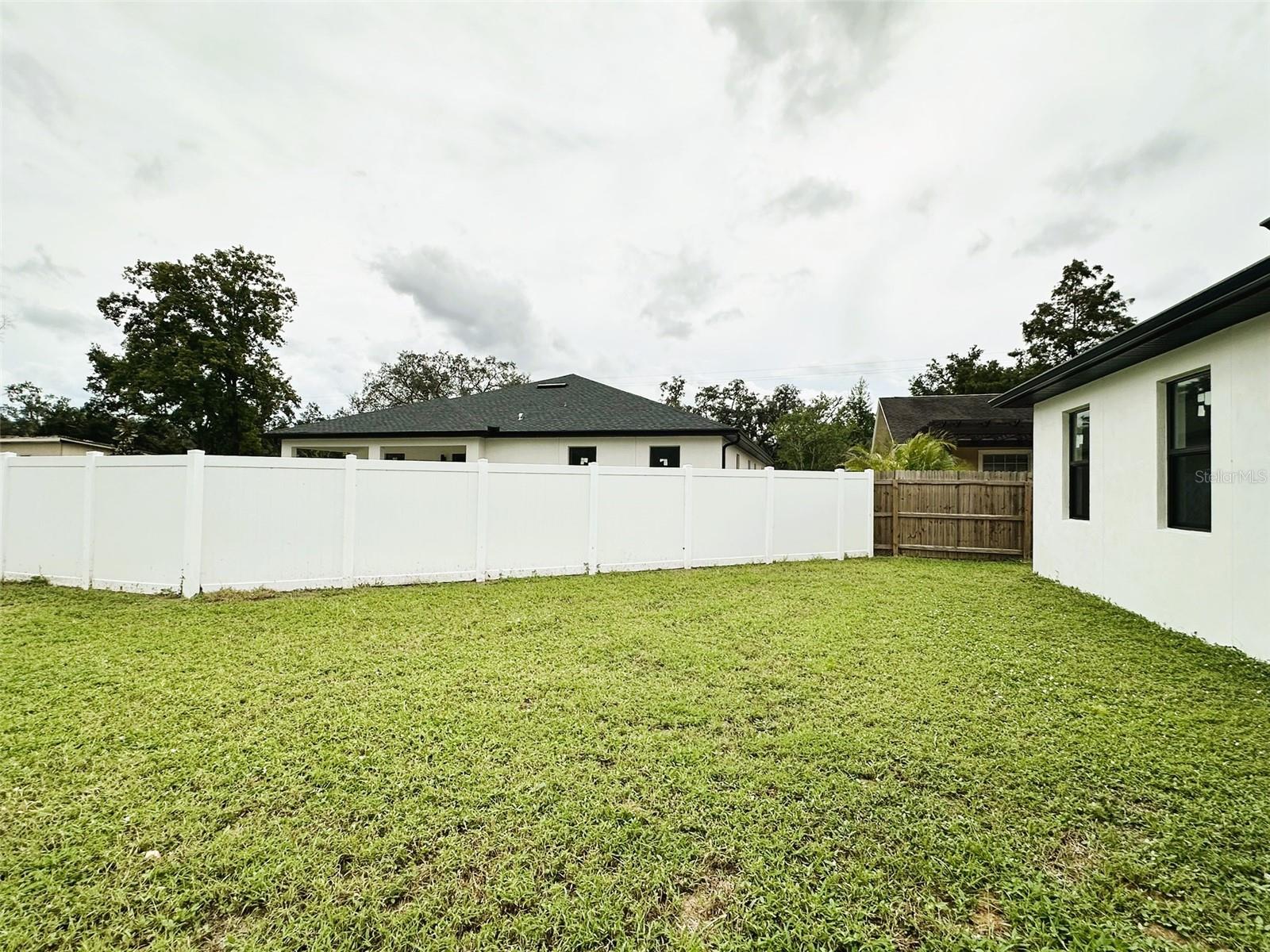 11703 COUNTRY CLUB PL — photo 53