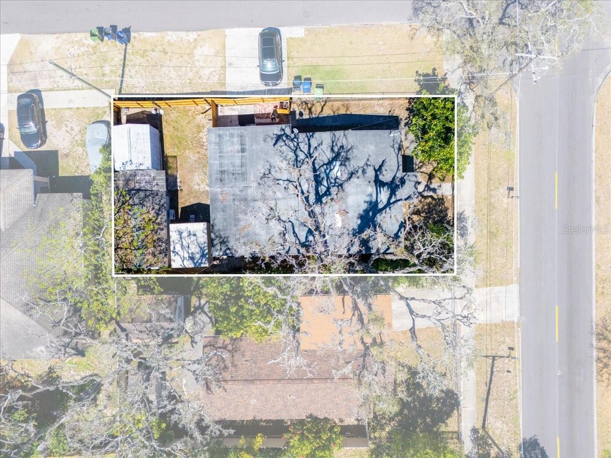 8608 N 20TH ST — photo 2