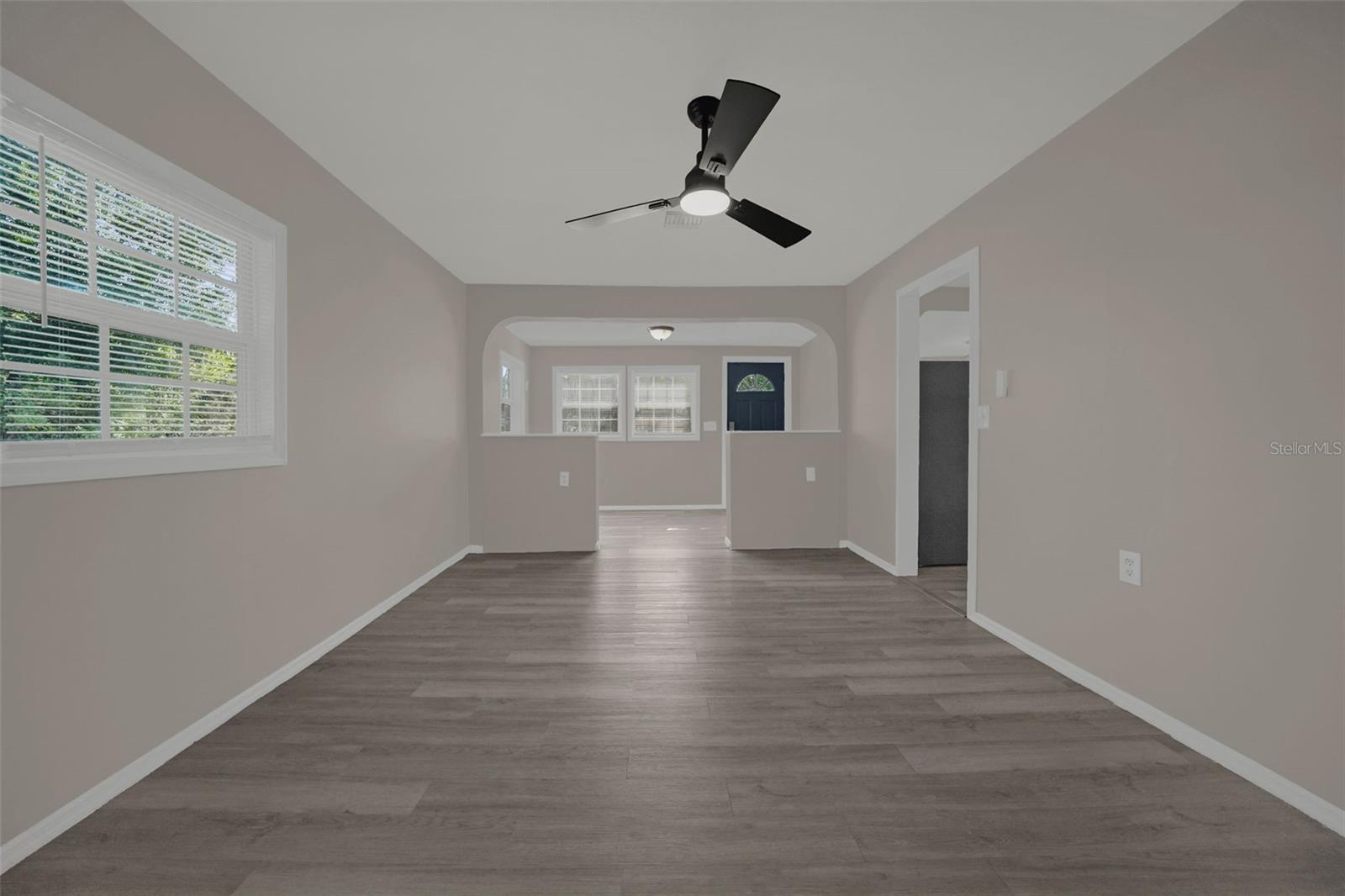 4604 COURTLAND ST — photo 8