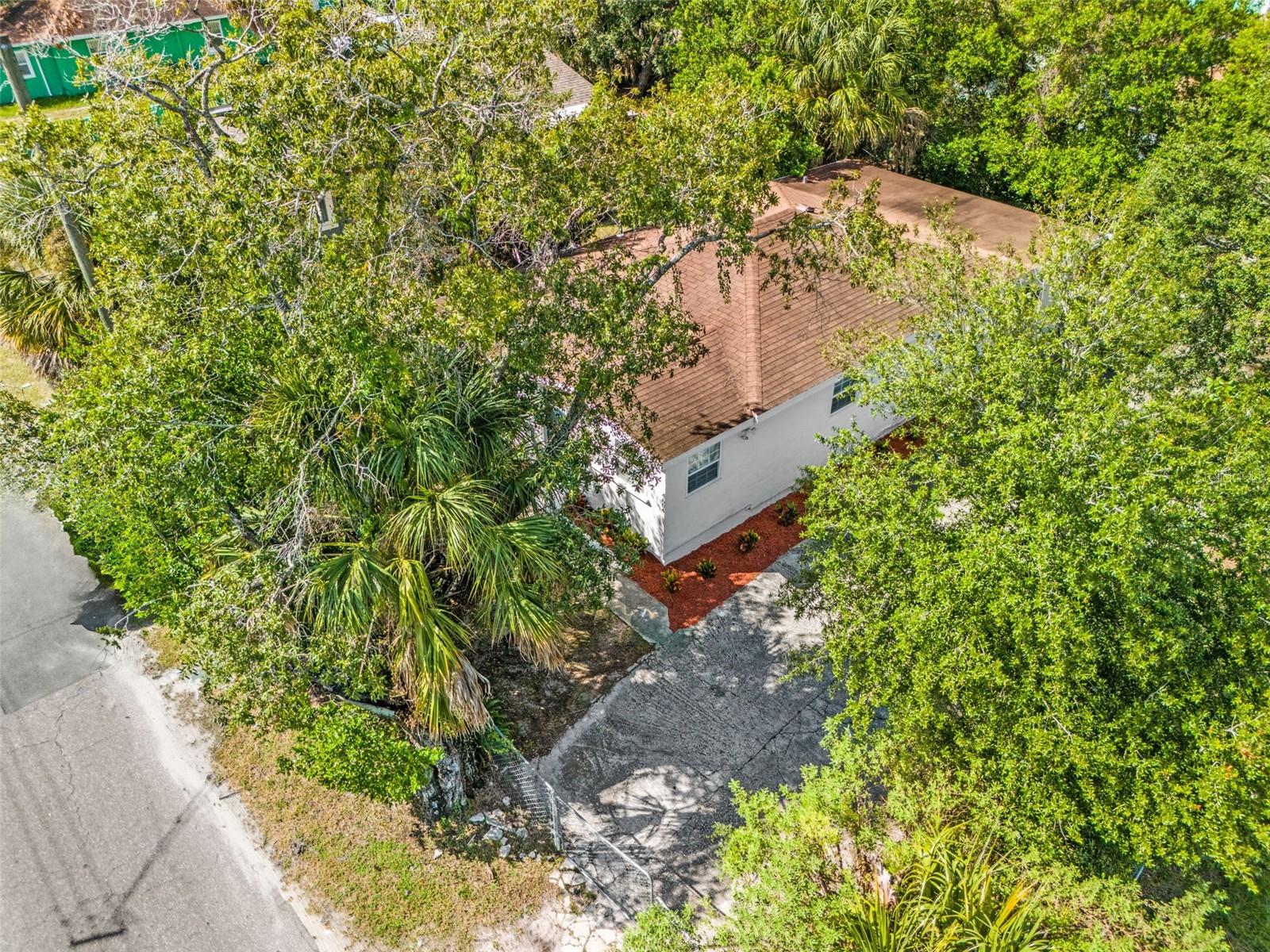 4604 COURTLAND ST — photo 29