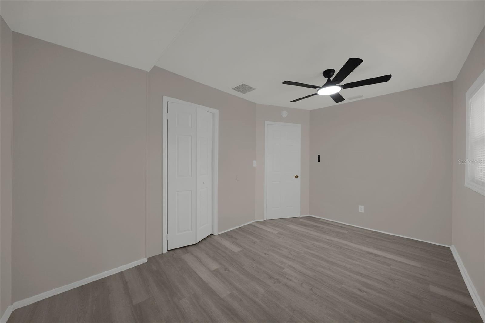 4604 COURTLAND ST — photo 21