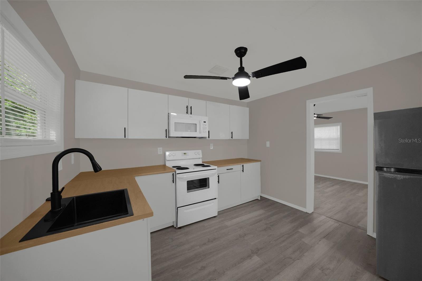 4604 COURTLAND ST — photo 14