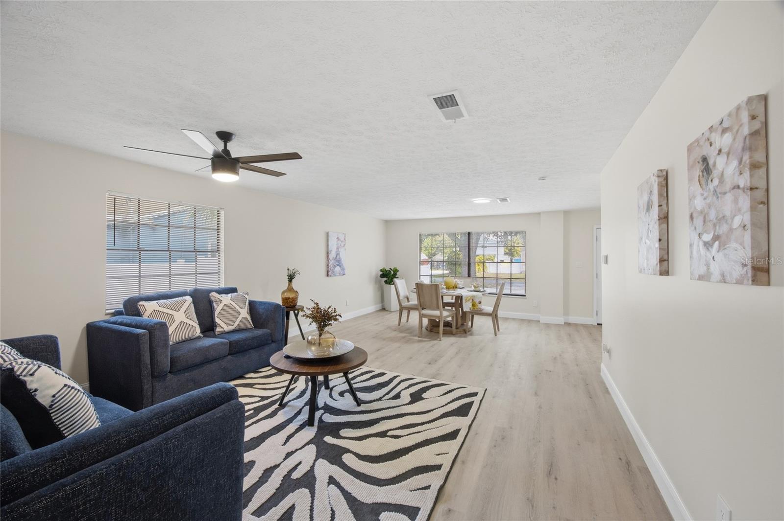920 W CANDLEWOOD AVE — photo 9