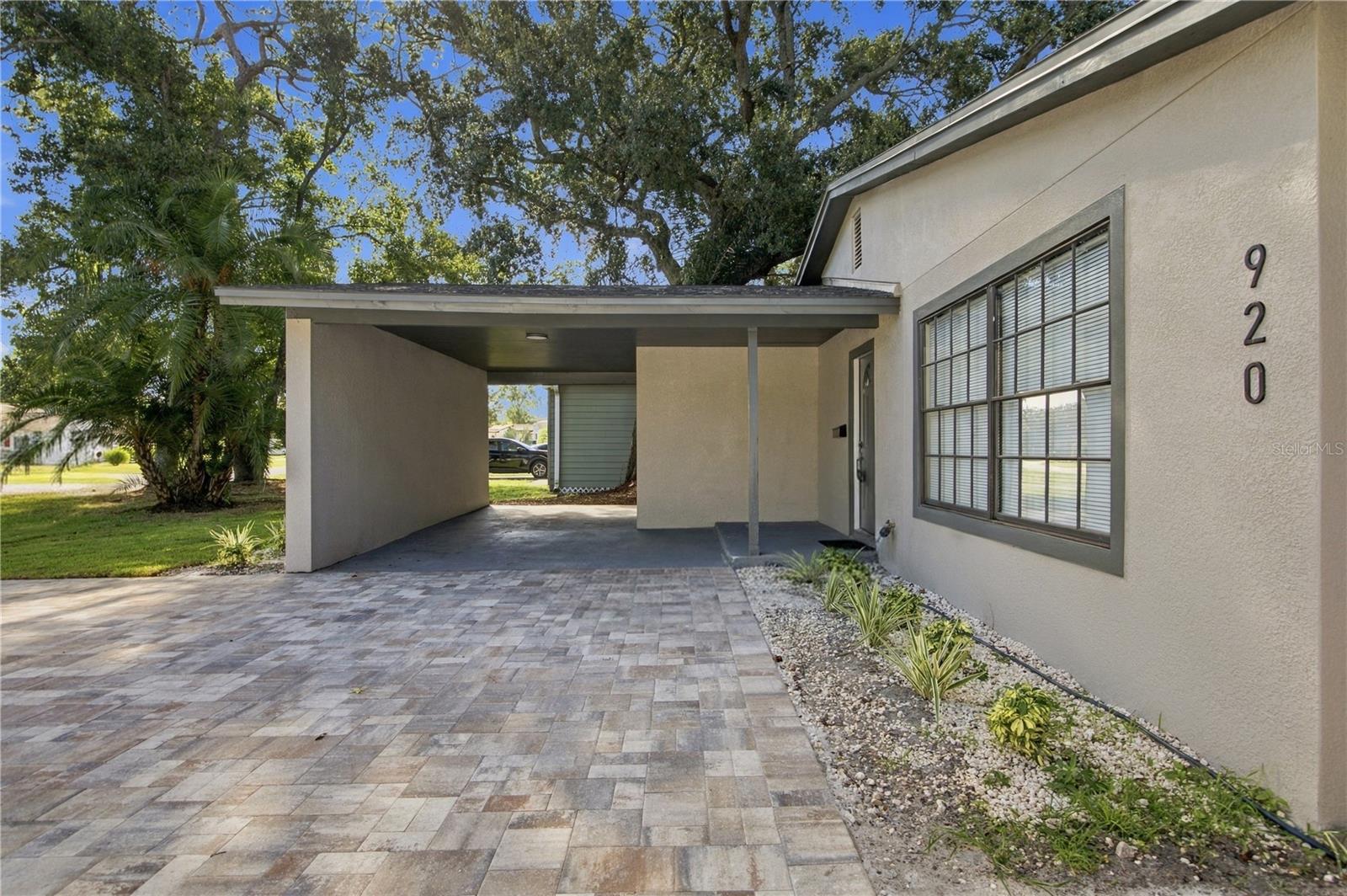920 W CANDLEWOOD AVE — photo 3