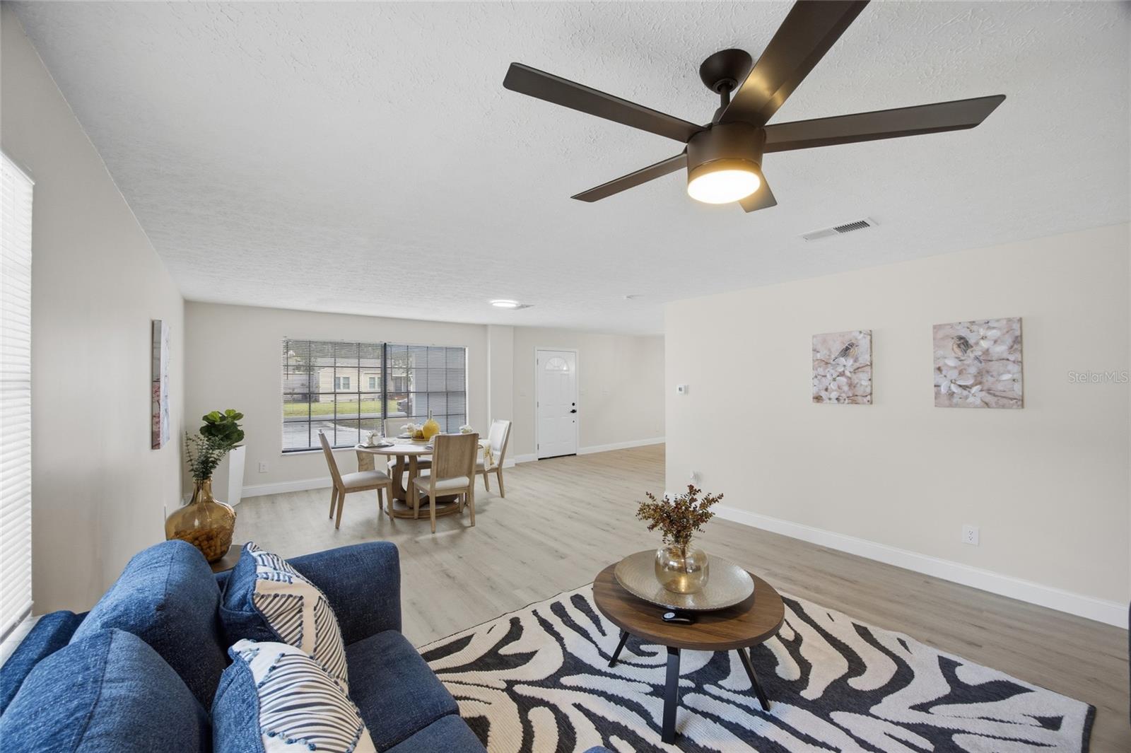 920 W CANDLEWOOD AVE — photo 10