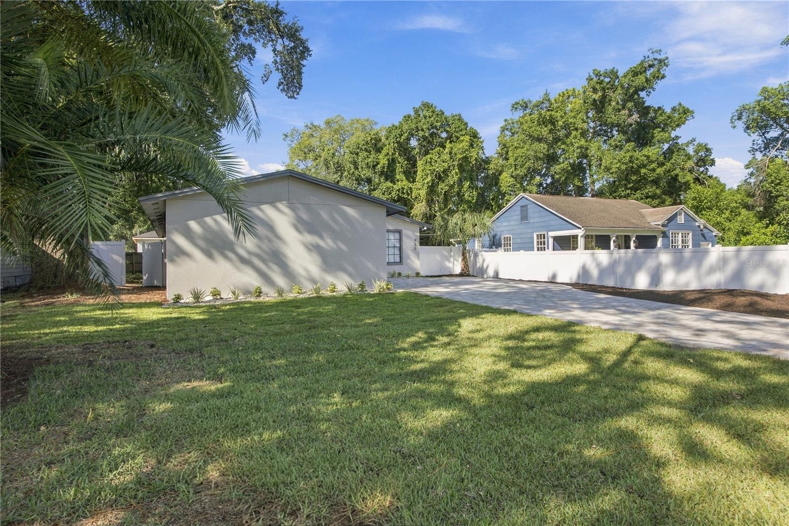 920 W CANDLEWOOD AVE — photo 30