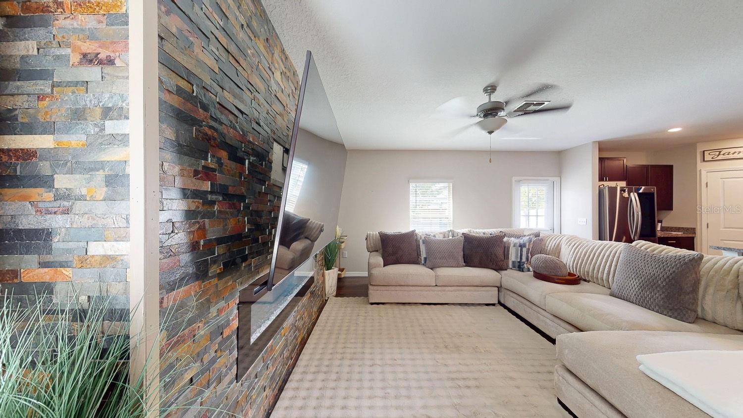 10211 WHITE LINEN AVE — photo 5