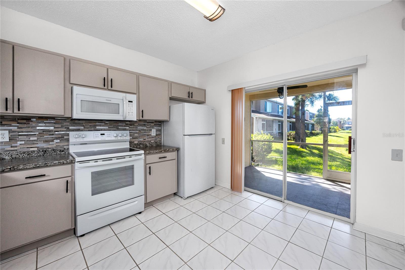 6229 BAYSIDE KEY DR — photo 20