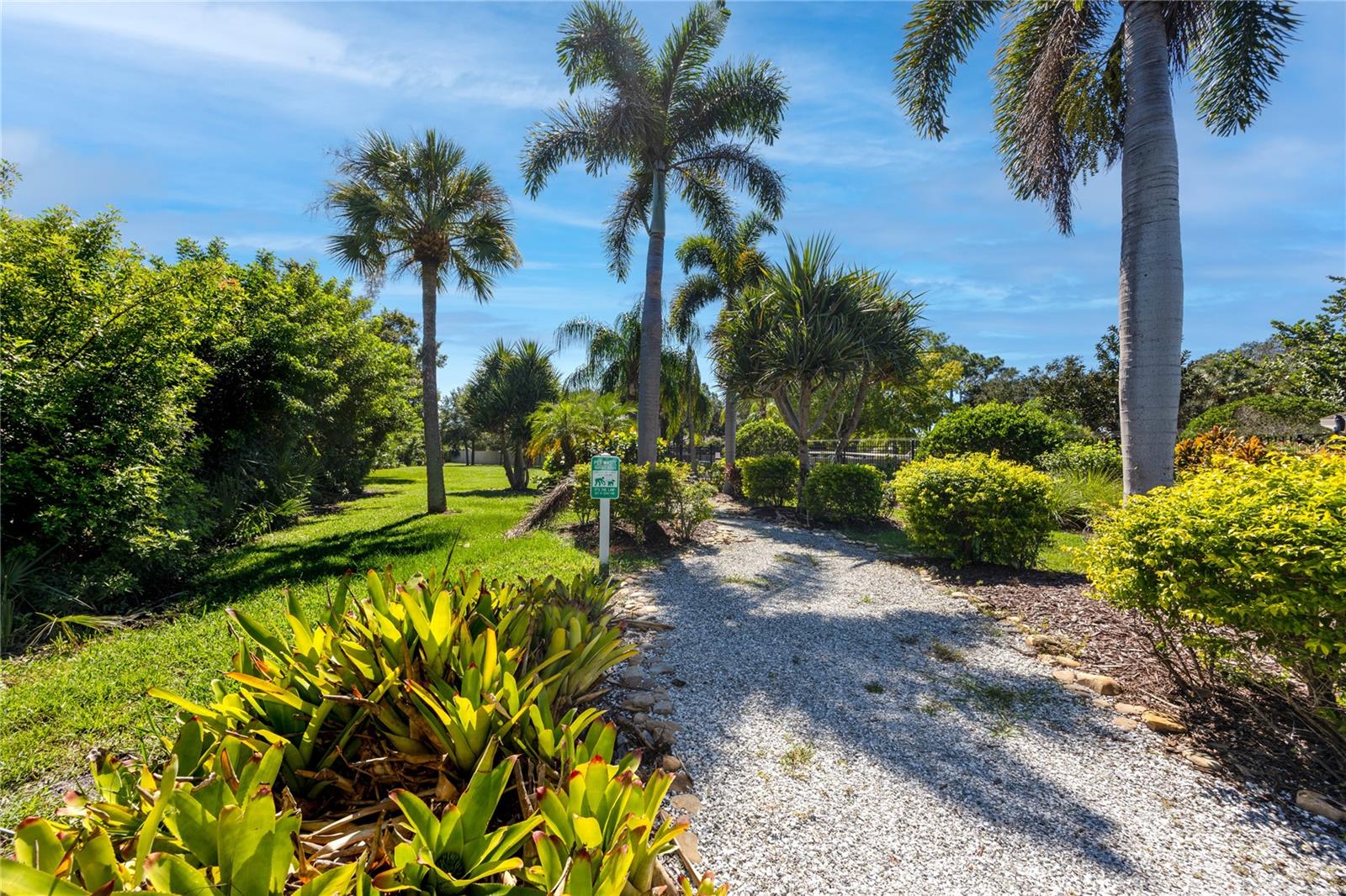 6229 BAYSIDE KEY DR — photo 46