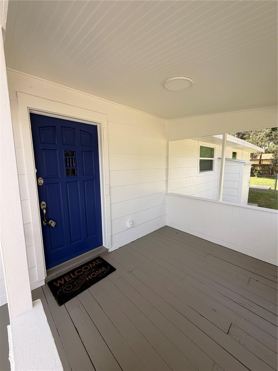 8807 DYER RD — photo 2