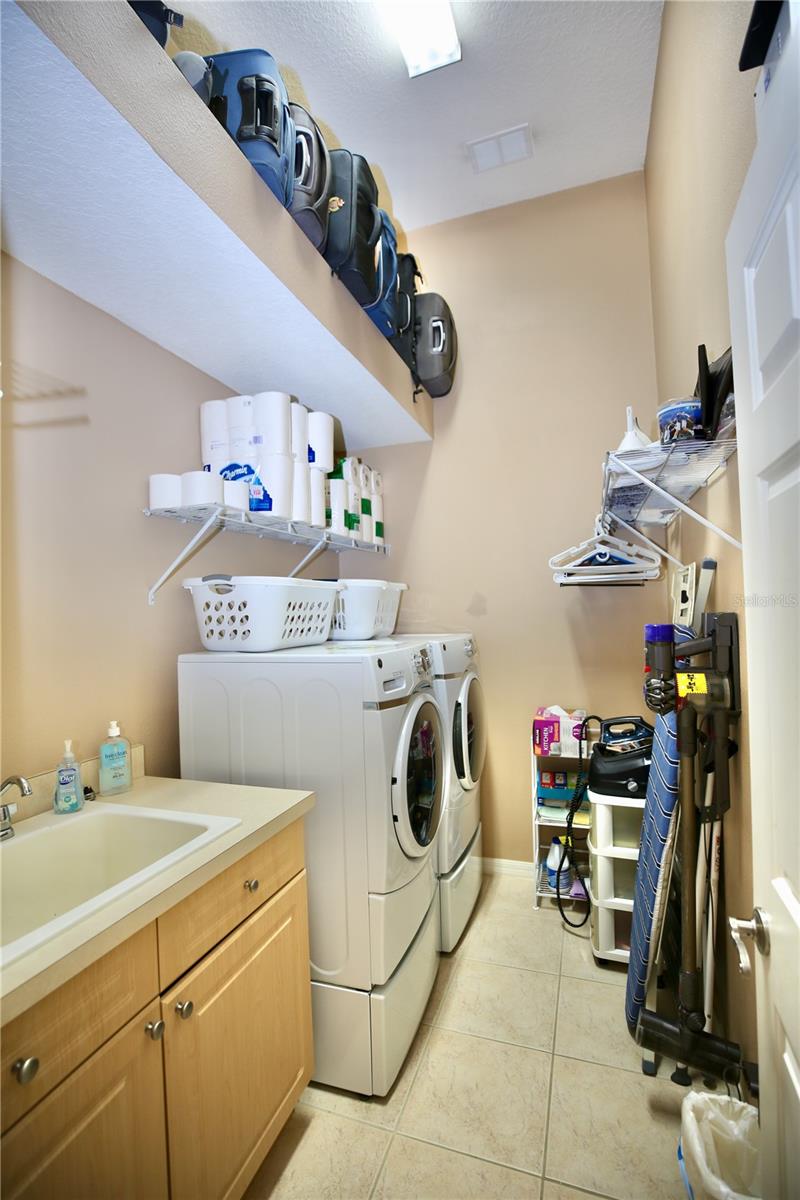14824 TUDOR CHASE DR — photo 32