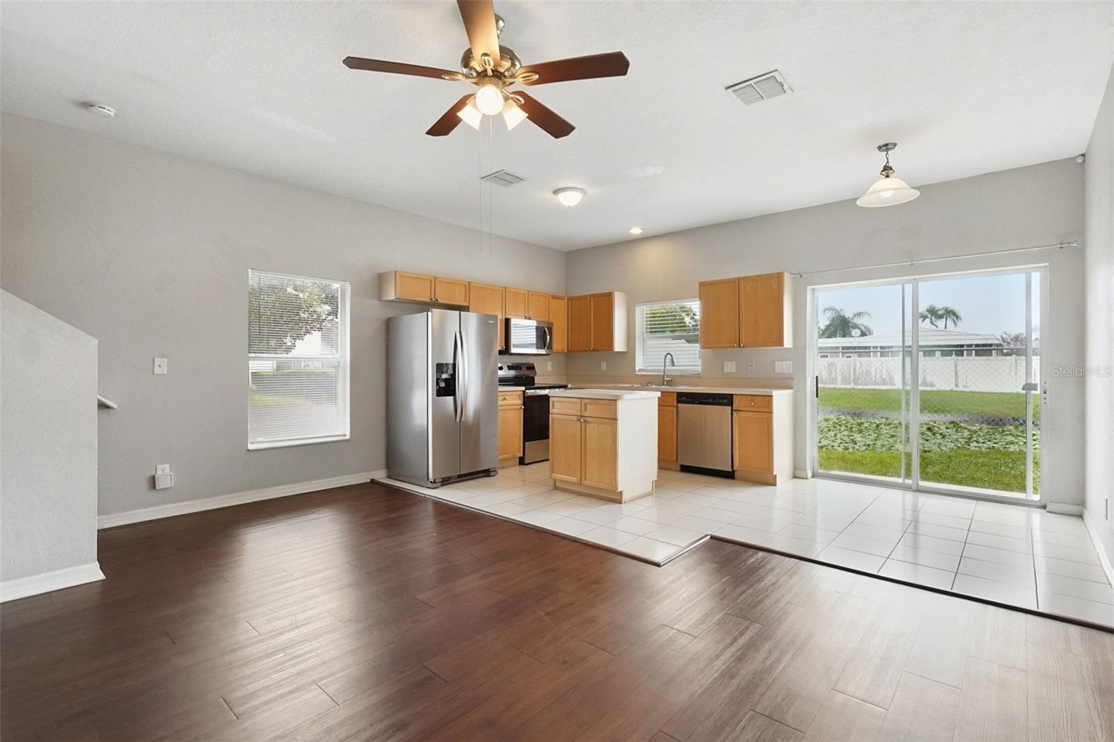 7041 OPAL DR — photo 7