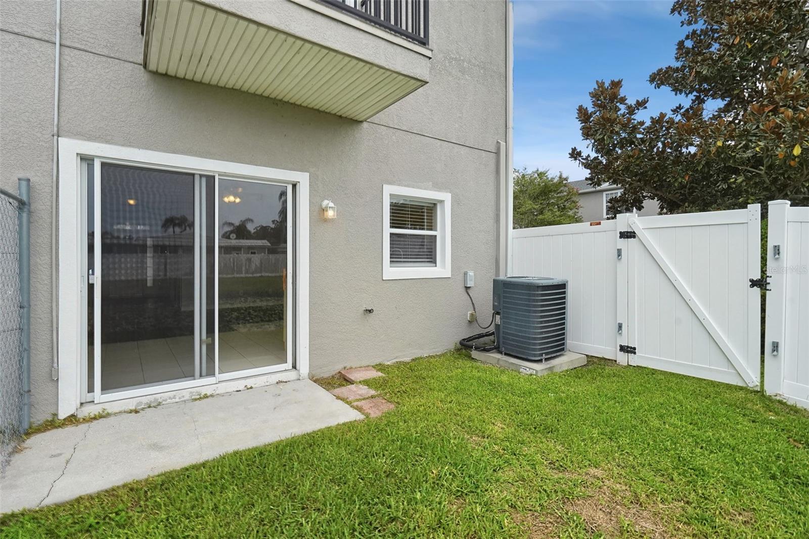 7041 OPAL DR — photo 22