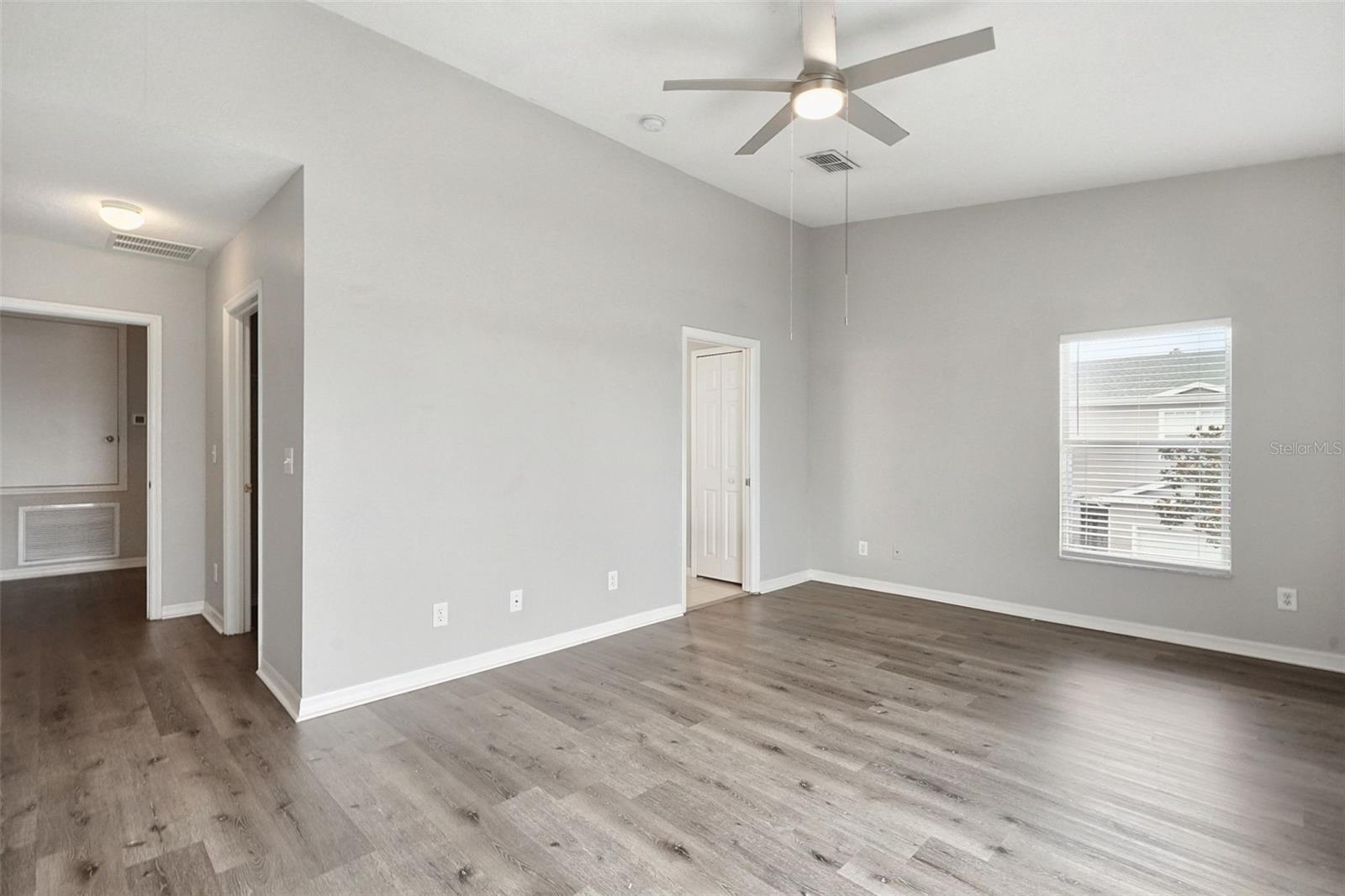 7041 OPAL DR — photo 12