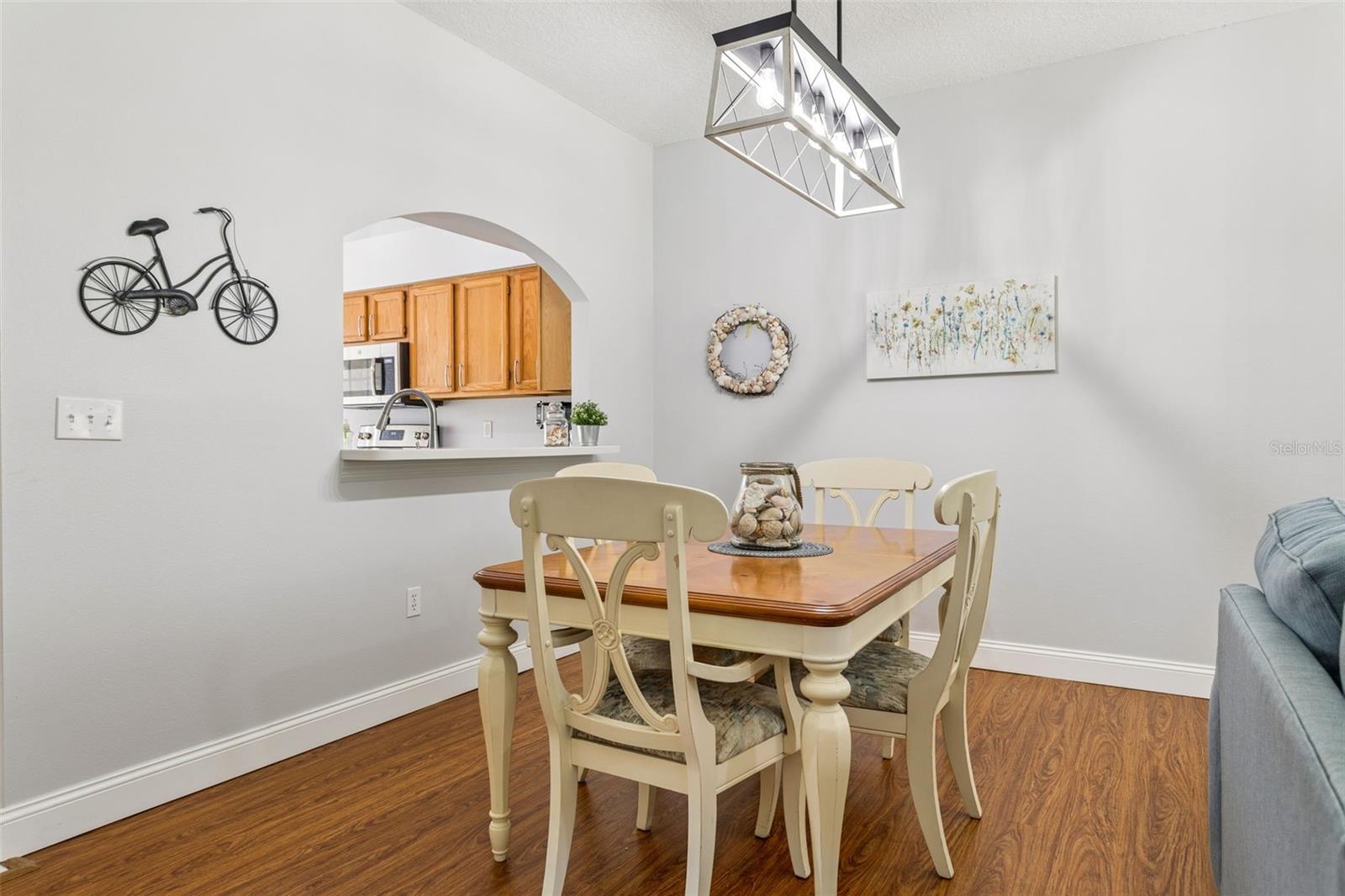 3490 TEALWOOD CIR — photo 3