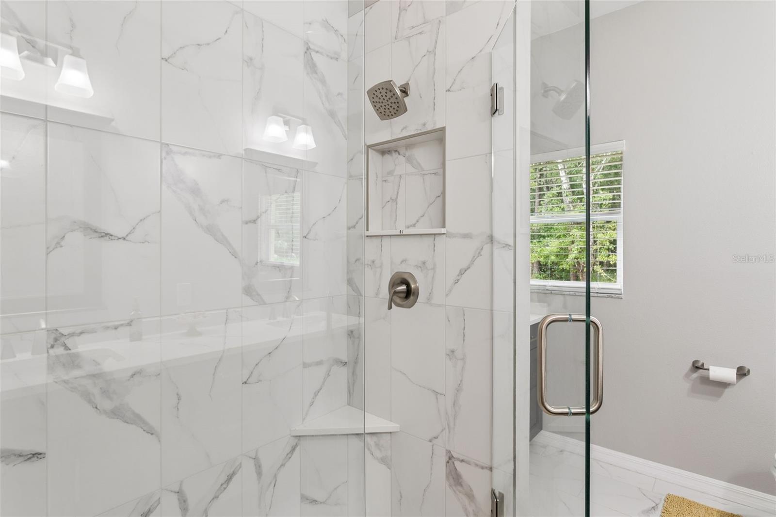 3490 TEALWOOD CIR — photo 17