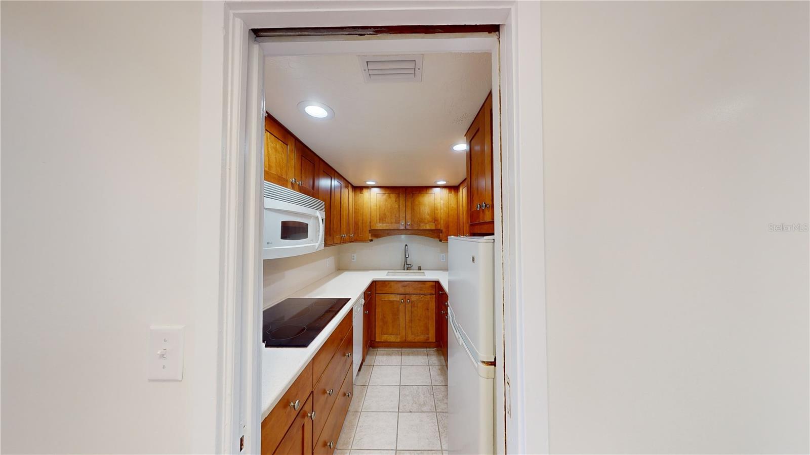 4015 BAYSHORE BLVD #15C — photo 5