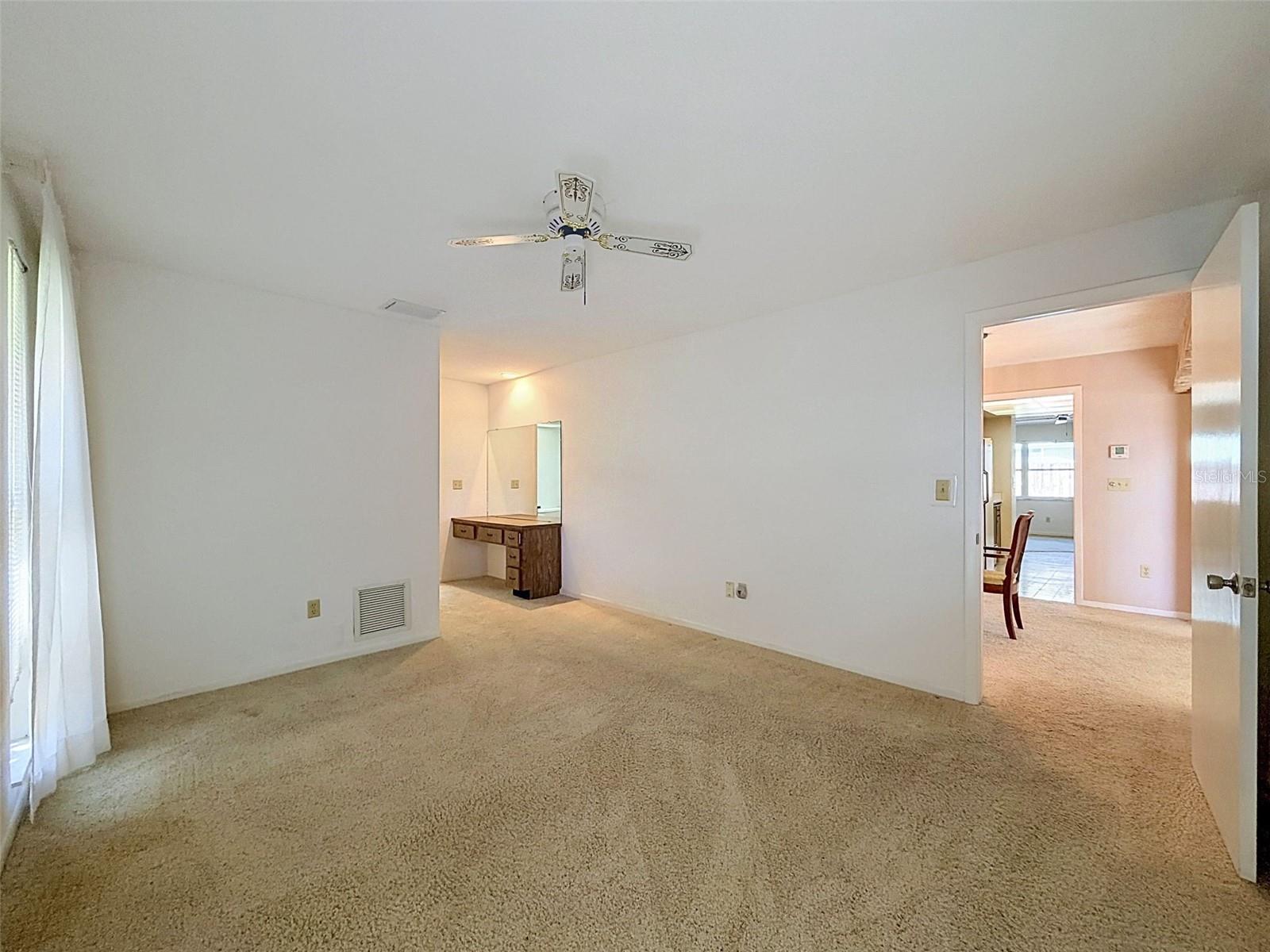 2580 WINDWOOD DR — photo 35
