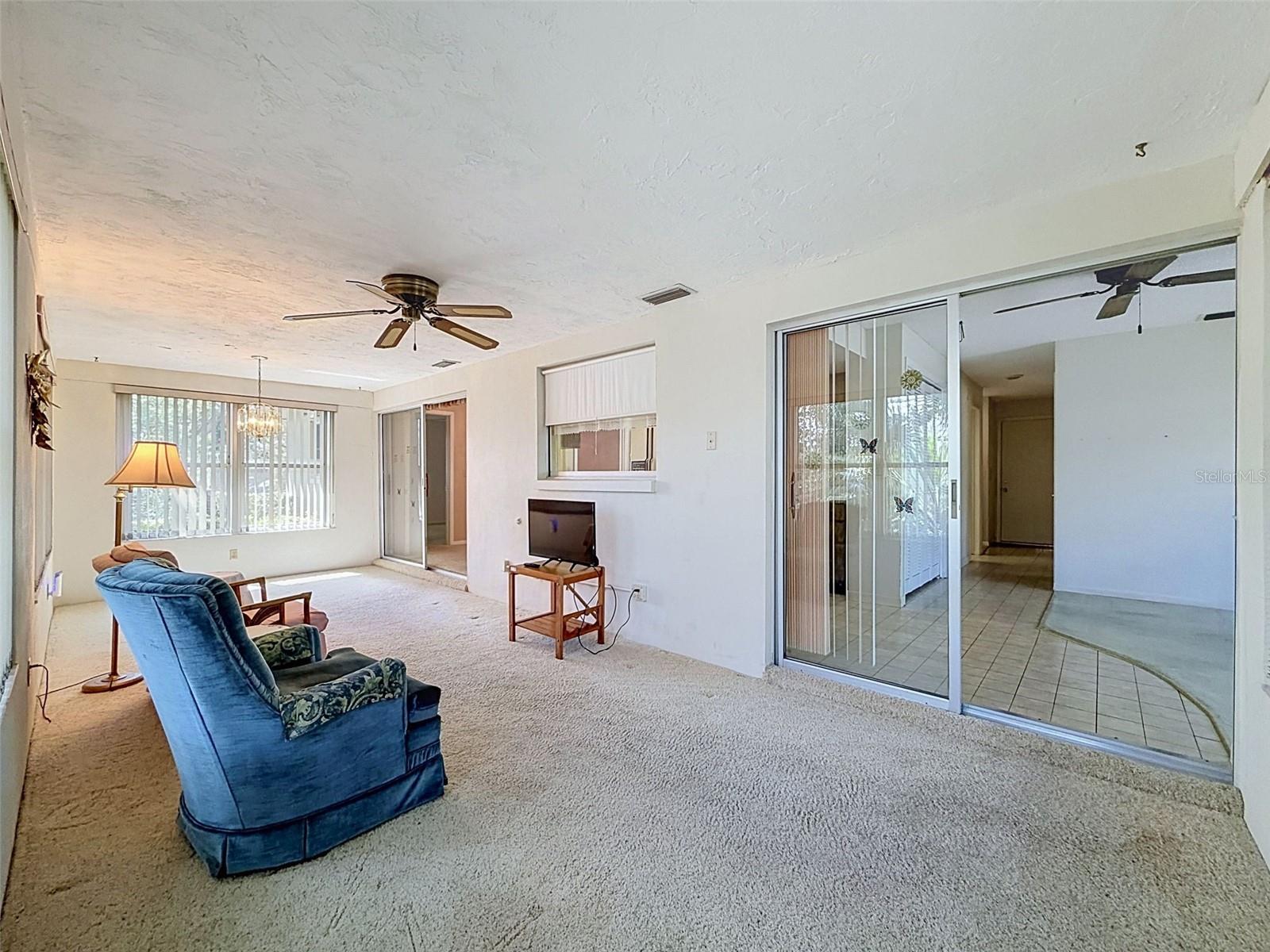 2580 WINDWOOD DR — photo 42