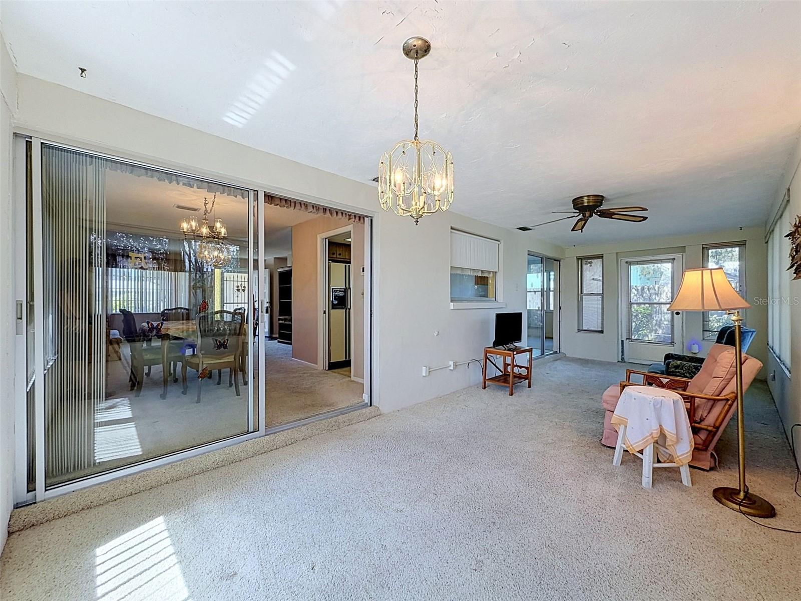 2580 WINDWOOD DR — photo 43