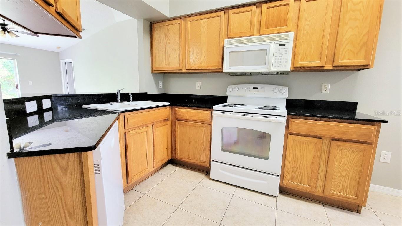 30911 MIDTOWN CT — photo 8