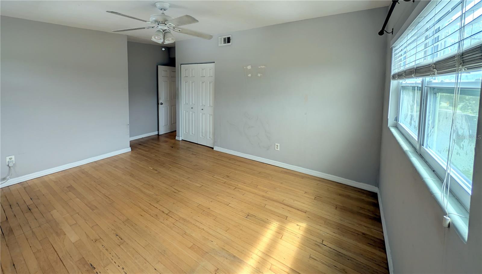 1528 LEVERN ST — photo 24