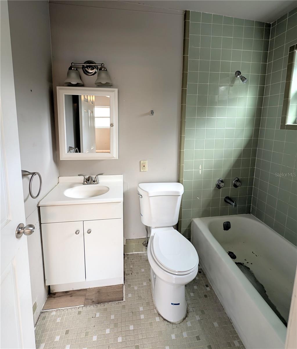 1528 LEVERN ST — photo 26