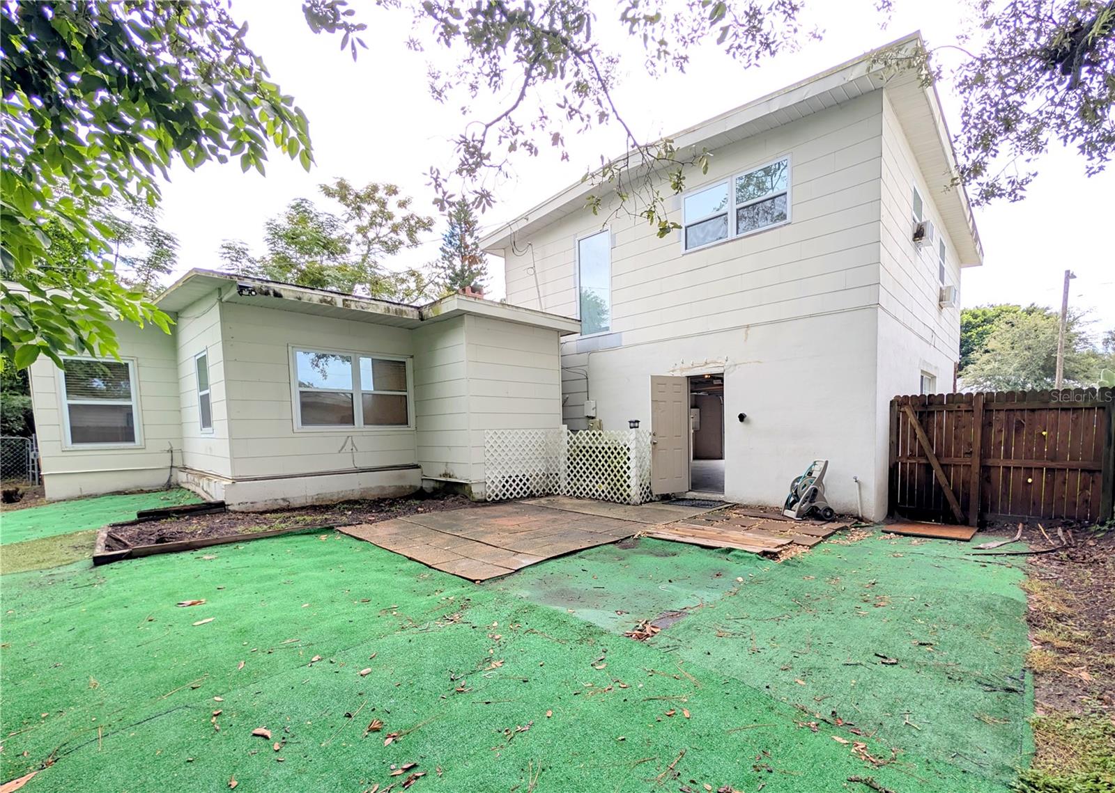 1528 LEVERN ST — photo 36