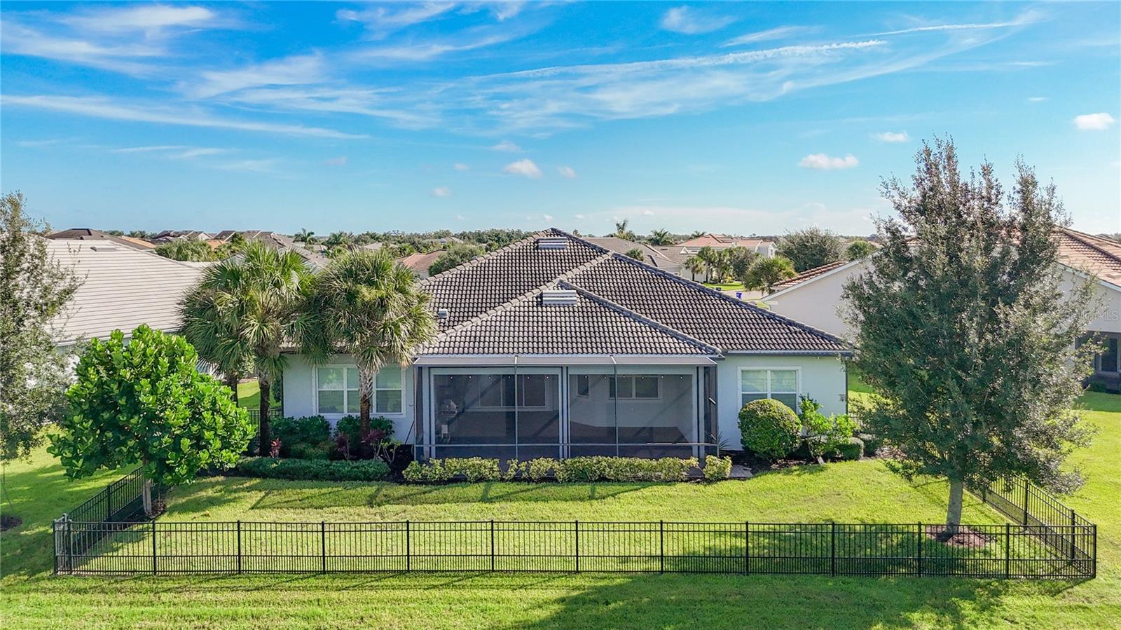 11824 BLUE HILL TRL — photo 38