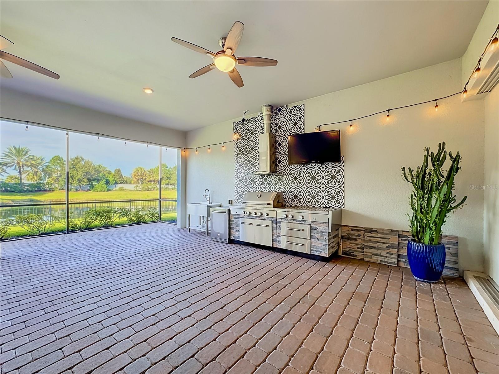 11824 BLUE HILL TRL — photo 32