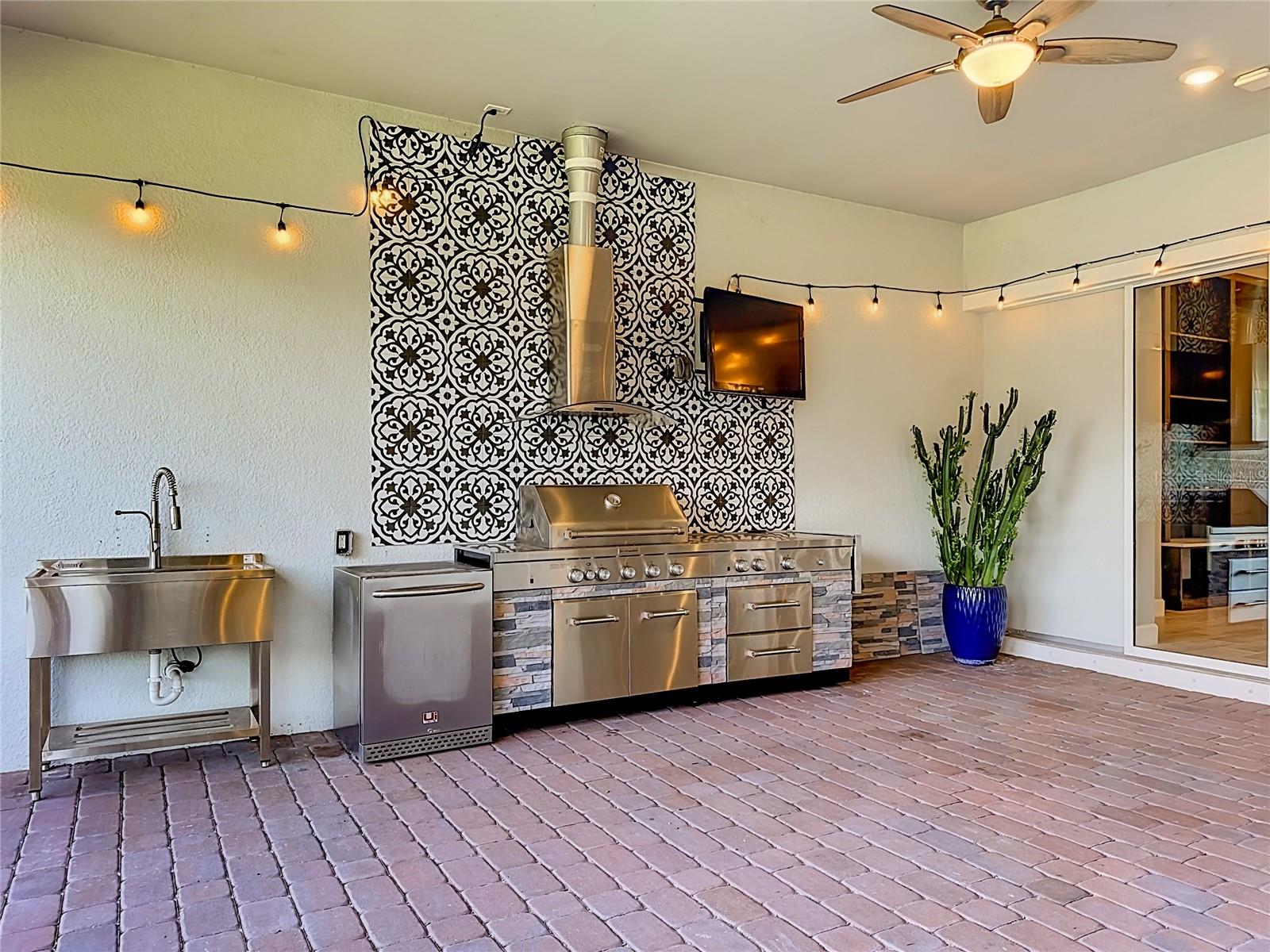 11824 BLUE HILL TRL — photo 34